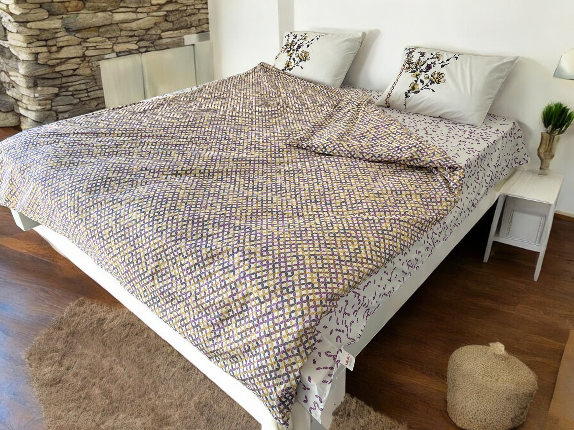 Komplet posteljina sa štepanom navlakom 200x220cm D9 3 42354556.jpg
