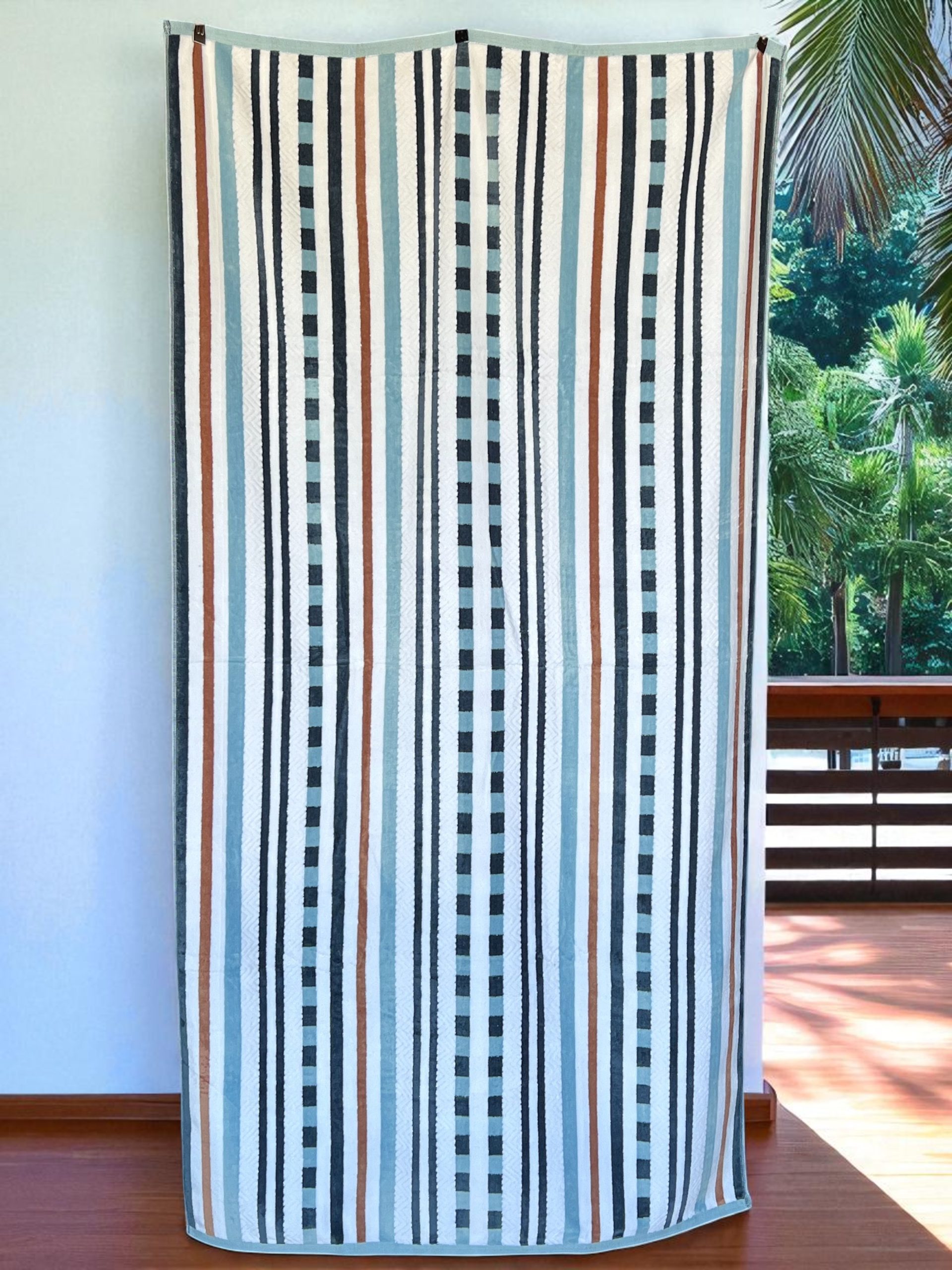 Plažni peškir "Big B38" – 164 X 87 cm, 100% pamuk 3 38sbig680 scaled 1.jpg
