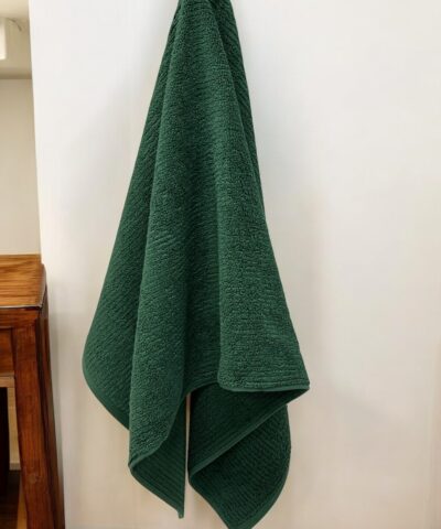 940tamnozelenicebasti .jpg