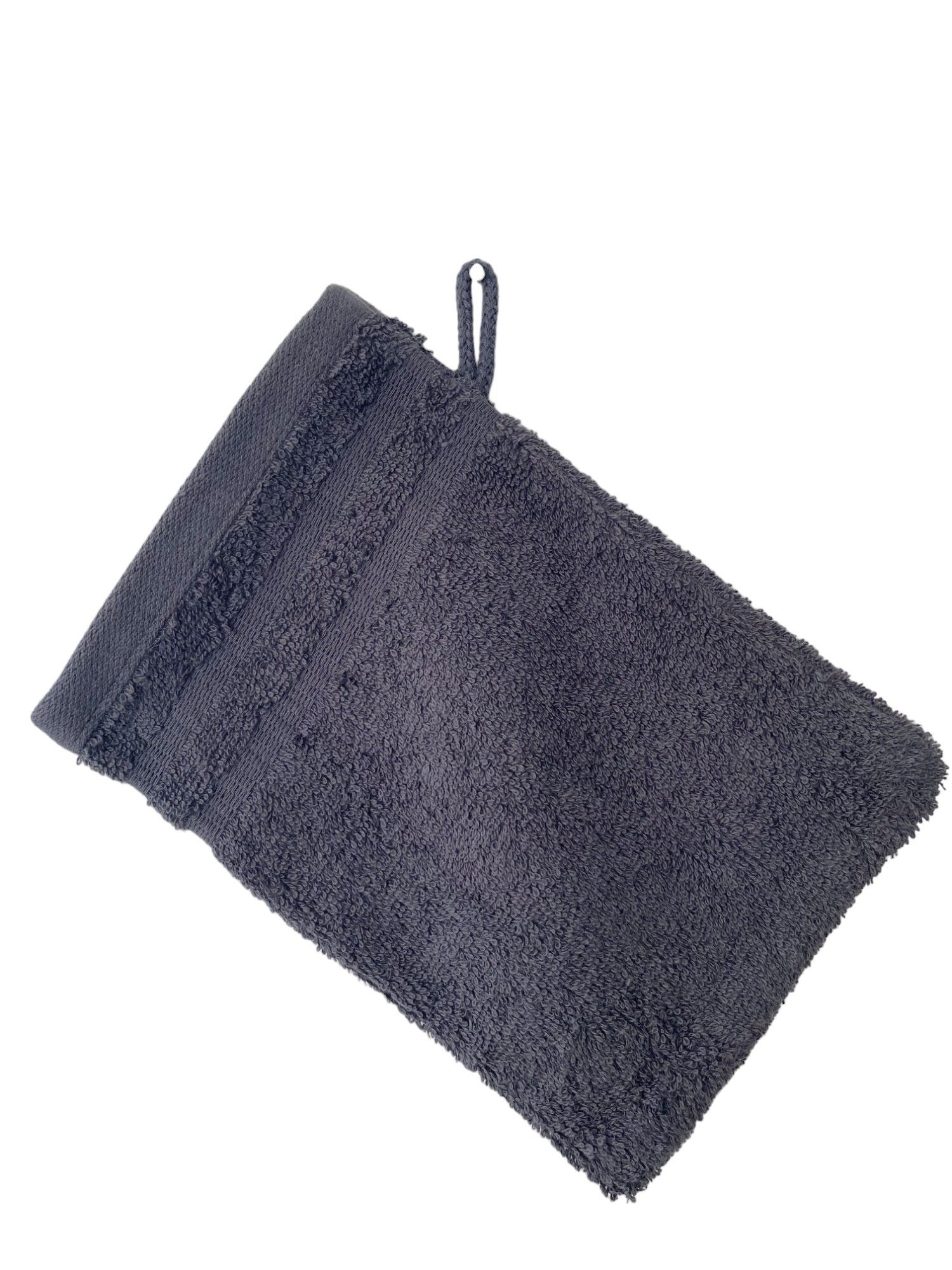 Rukavica za skidanje šminke Dark Grey 3 4 5.jpg