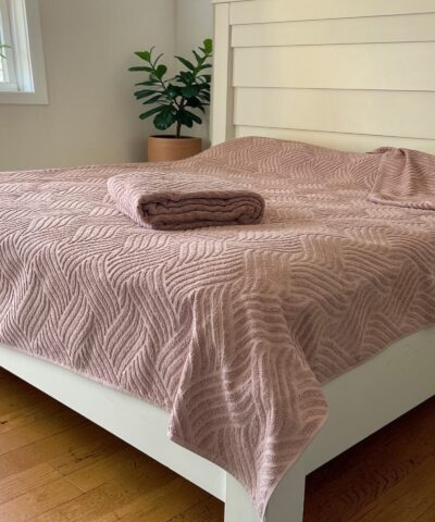 Letnji frotirni prekrivač - Sara - 145x200cm Roze boja